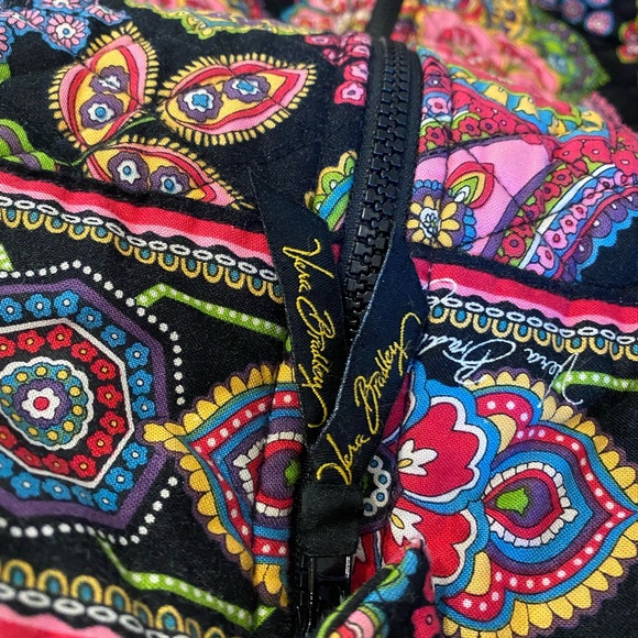 Vera Bradley Duffle - Picture 4 of 6